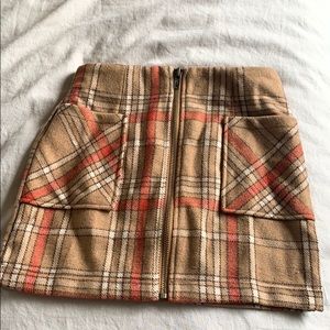 Honey Punch ZIP UP plaid skirt
